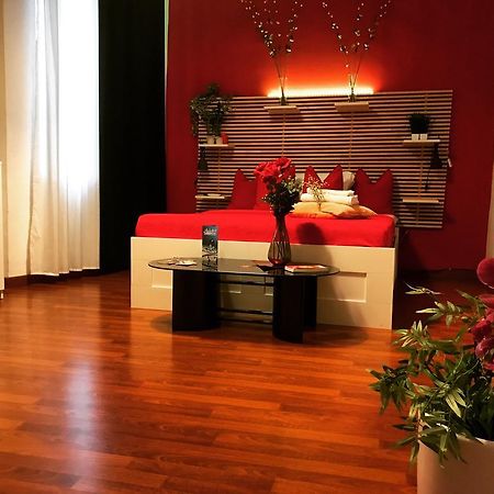 Duomosuite Napoli Bagian luar foto