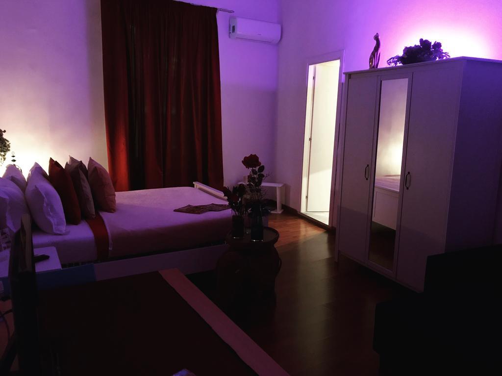 Duomosuite Napoli Bagian luar foto
